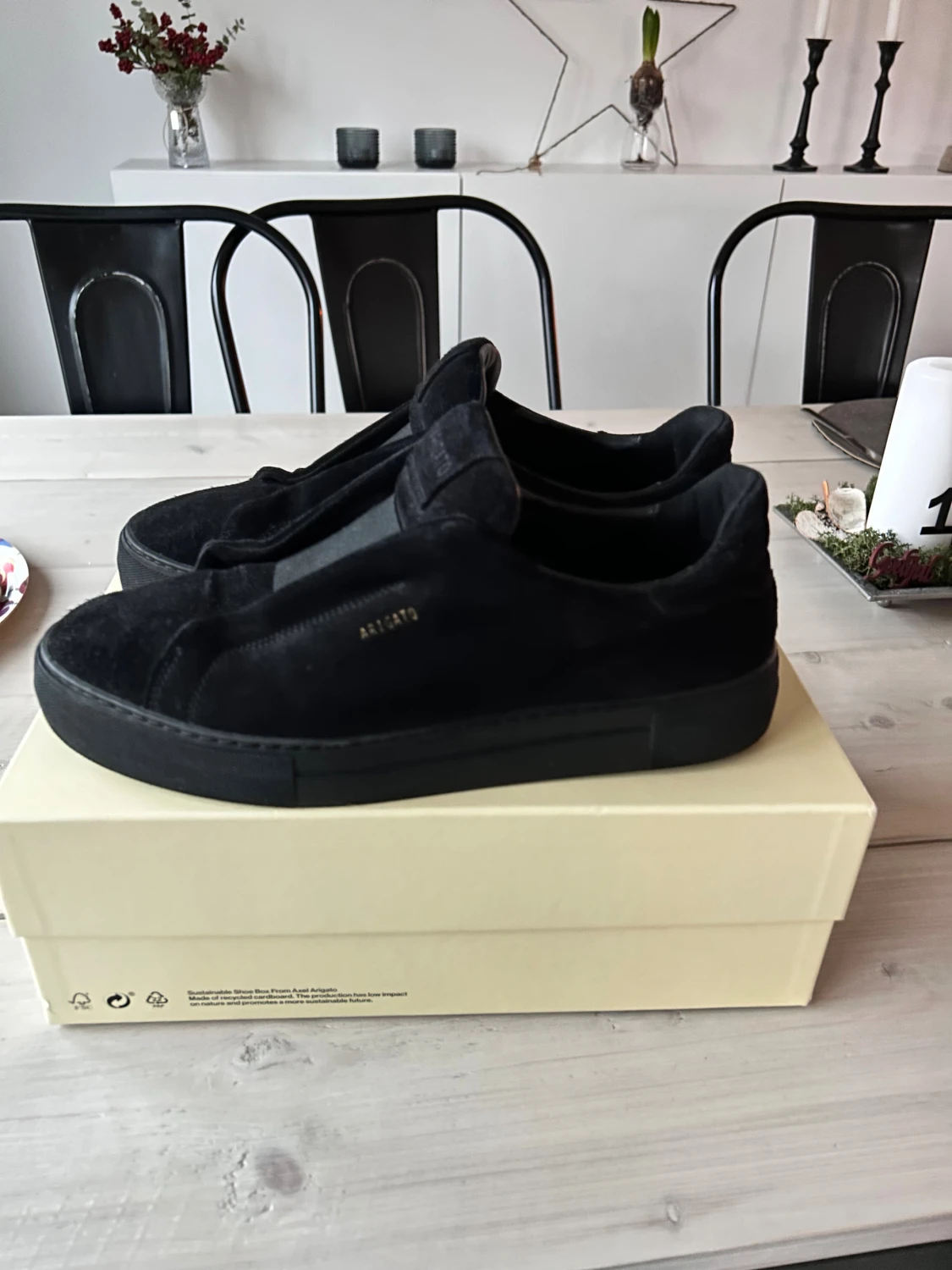 Svarta sneakers Axel Arigato mocka - 2