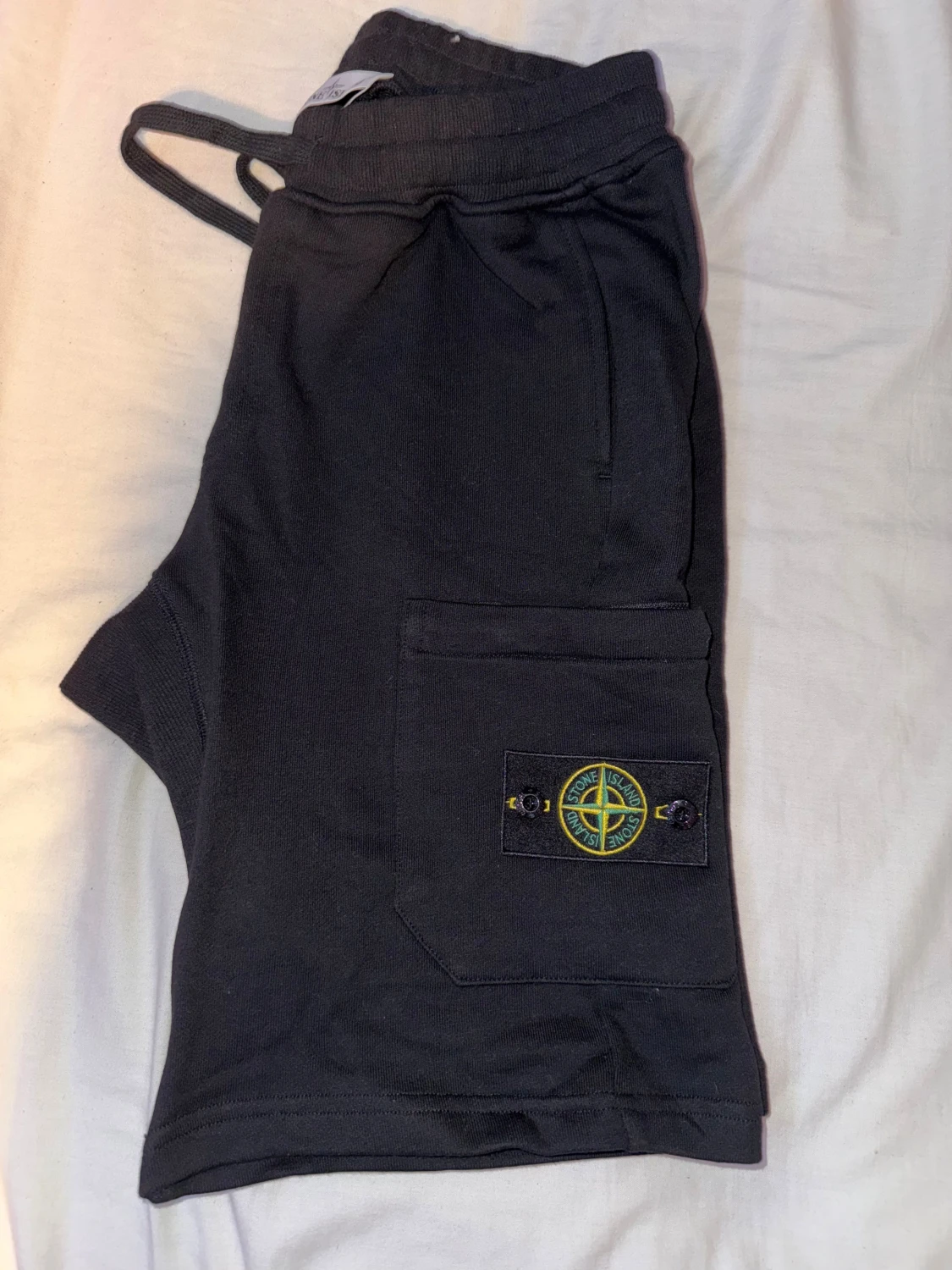 Svarta shorts från Stone Island - 1