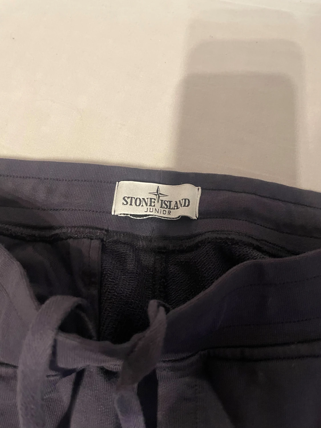 Mörk blåa stone Island byxor  - 2