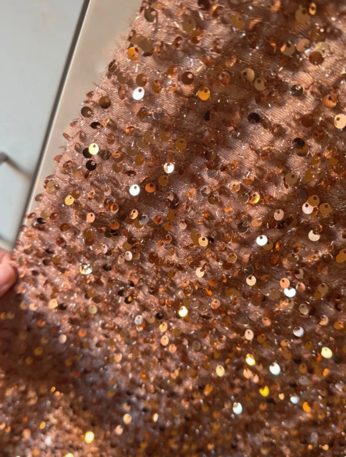 Champagnefärgad paljettklänning Miss Ord - 4