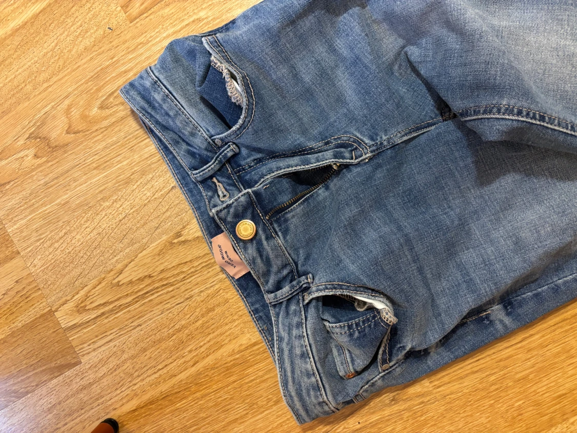 Blå bootcut jeans från VeroModa - 1