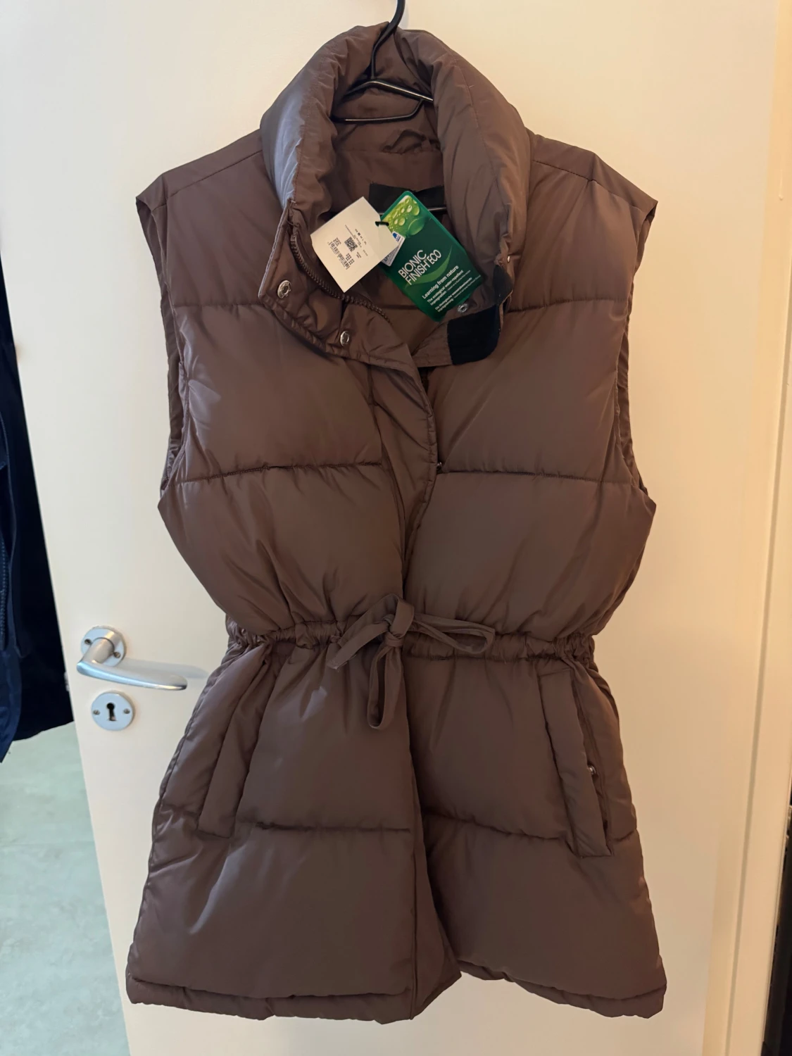 Brun väst  - 2