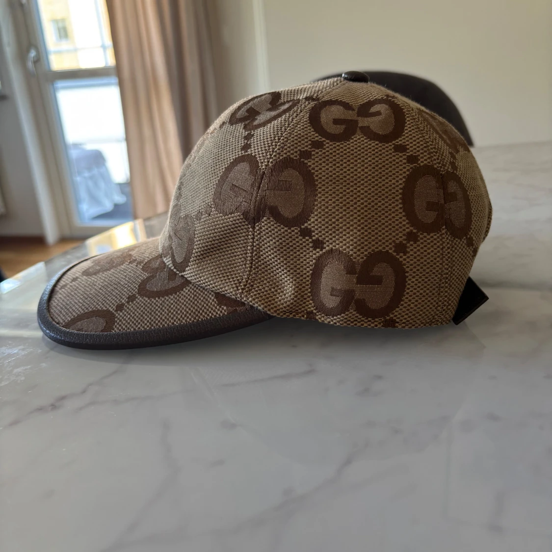 Beige Gucci Jumbo Cap - 4
