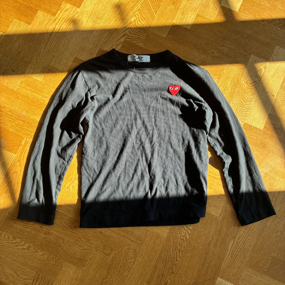 Play Comme Des Garçons Sweatshirt