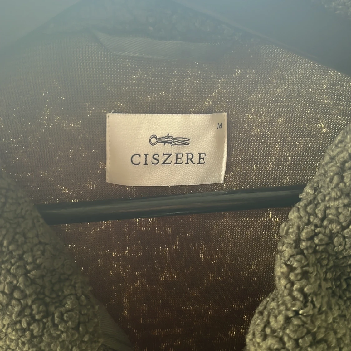 Olivgrön teddyjacka från Ciszere - 1