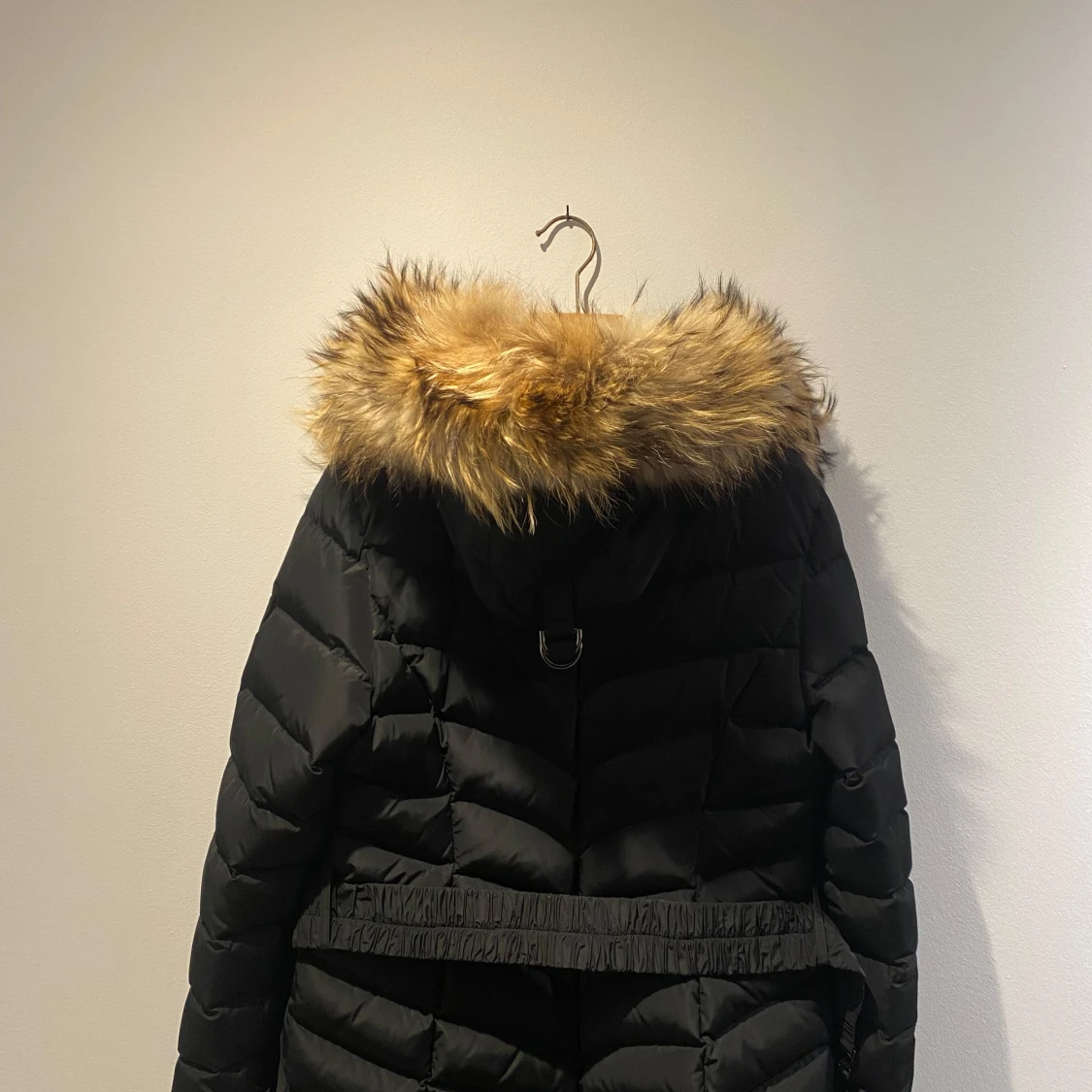 Svart lång pufferjacka Hollies päls - 2
