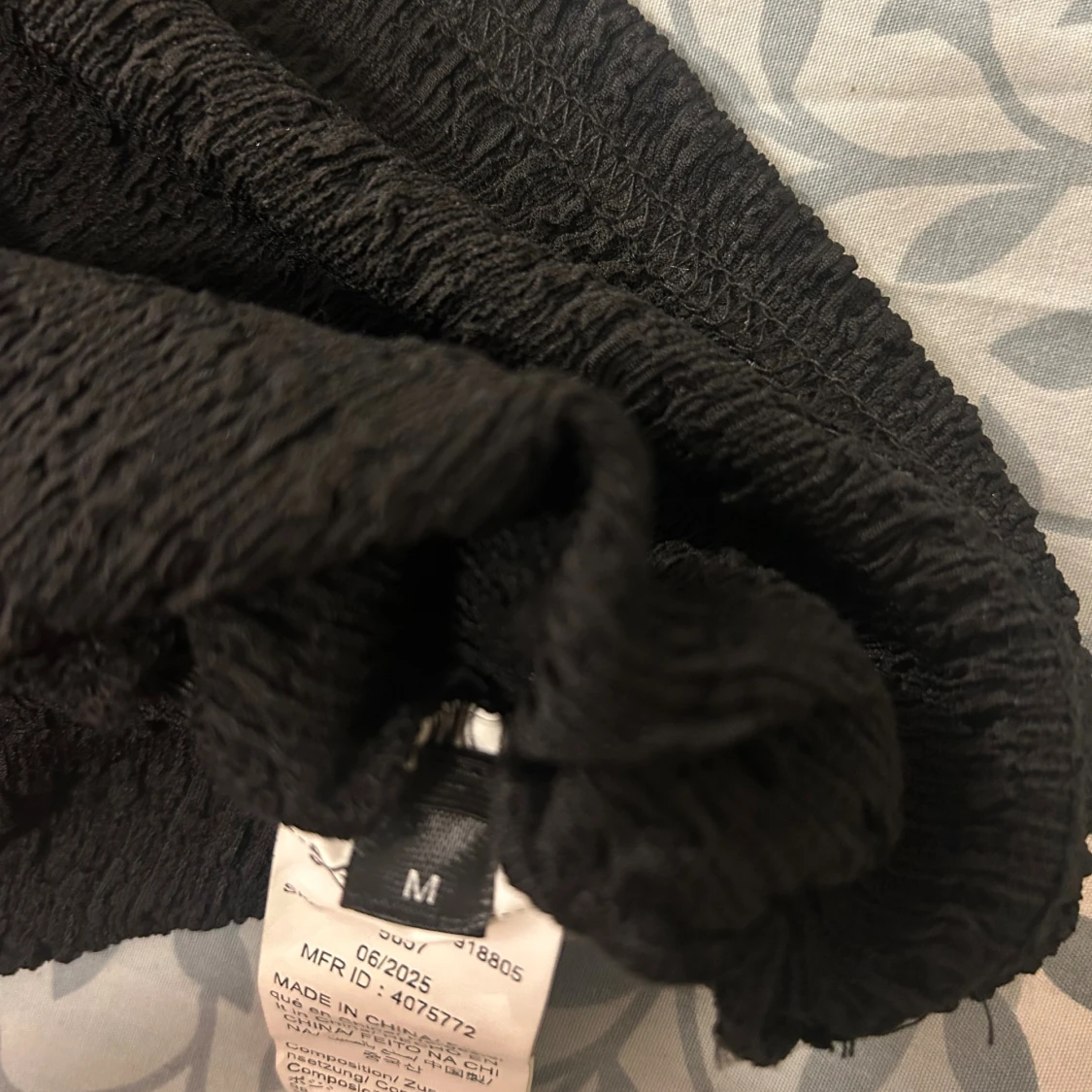 Svart bandeau tubtopp i smock - 1