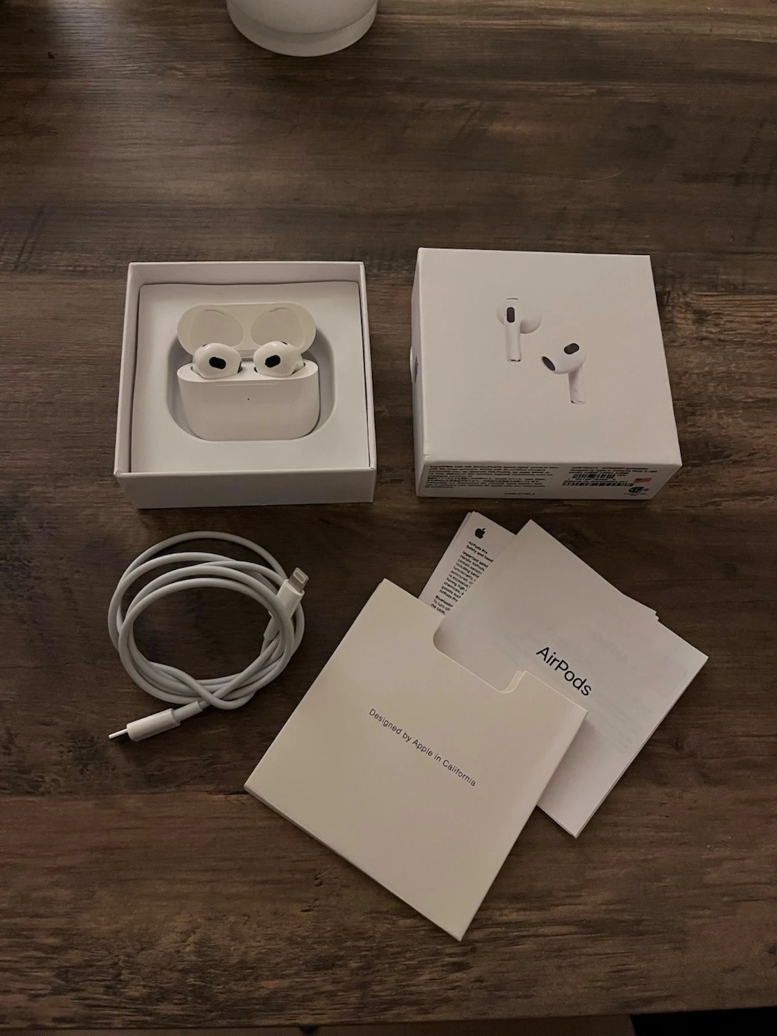 Apple AirPods 3 (2021) - 1