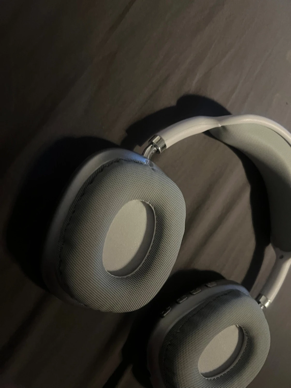 Trådlösa hörlurar  - 2