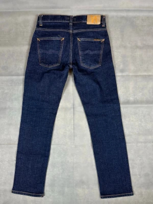 Nudie jeans - Nudie jeans | Modell: Grim tim | Storlek: W31 L30 | Skick: Mycket bra | Hör av dig vid frågor och funderingar! 