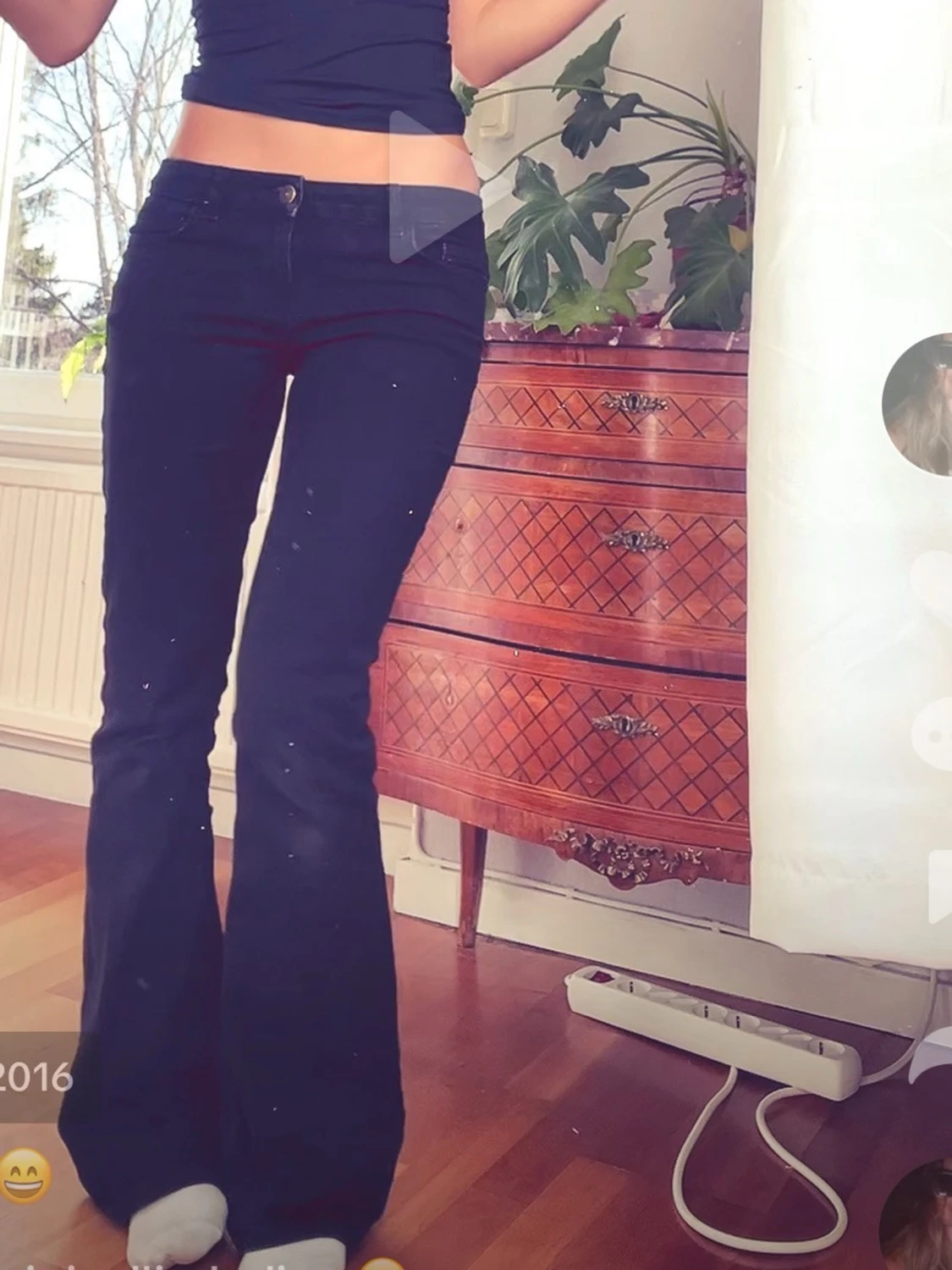 Svarta bootcut jeans