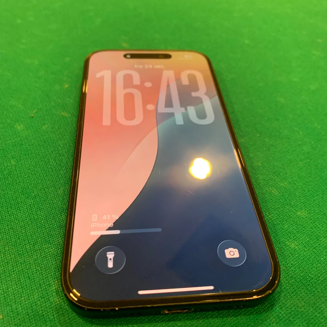 iPhone 15 (128 Gb) - 2