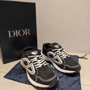 B30 - Helt nya storlek 42