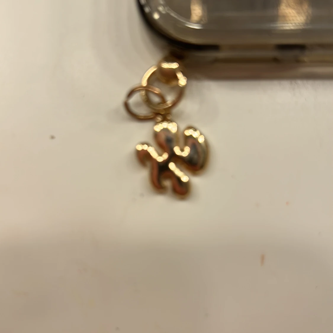 Dekorerat mobilskal för iPhone - 1