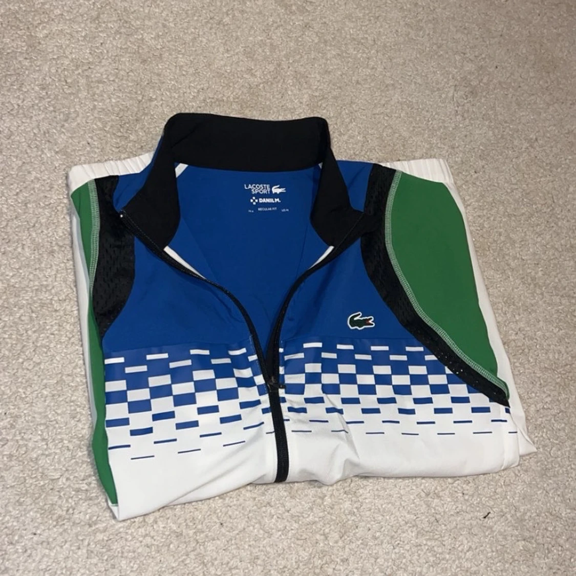 Lacoste Sport vindjacka