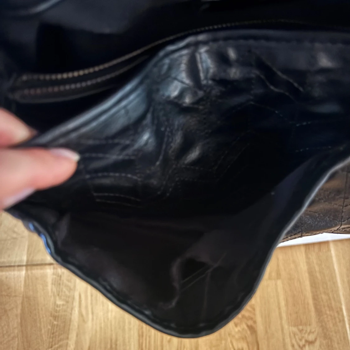 Axelväska med kedja från Zara  - 4