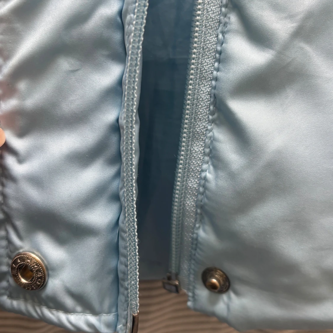 Ljusblå dunväst från Larose - 1