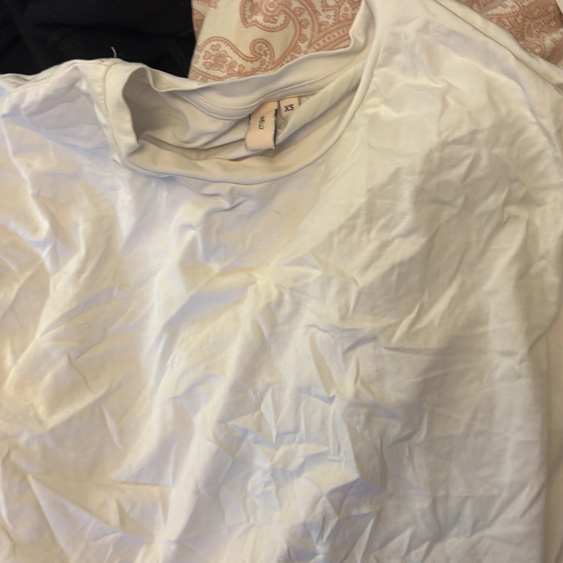 Vit croppad topp från NA-KD - 1