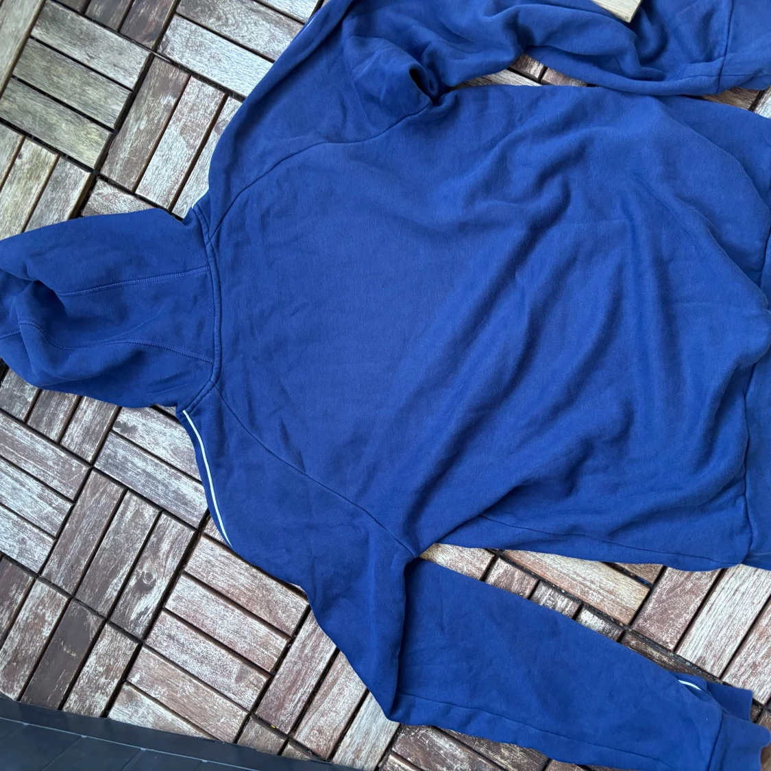 Blå Adidas hoodie med huva - 1