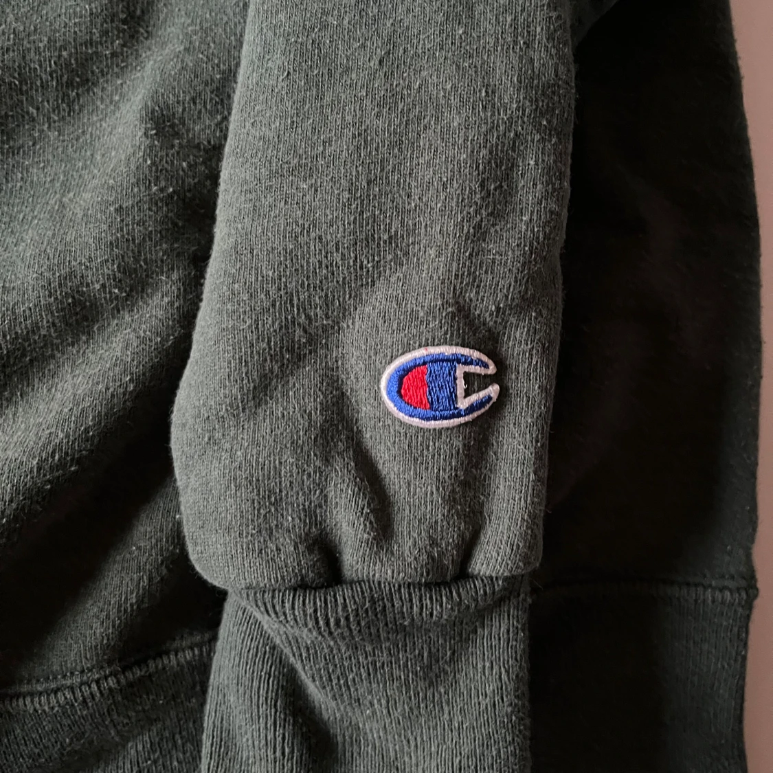 Mörkgrön sweatshirt från Champion - 2
