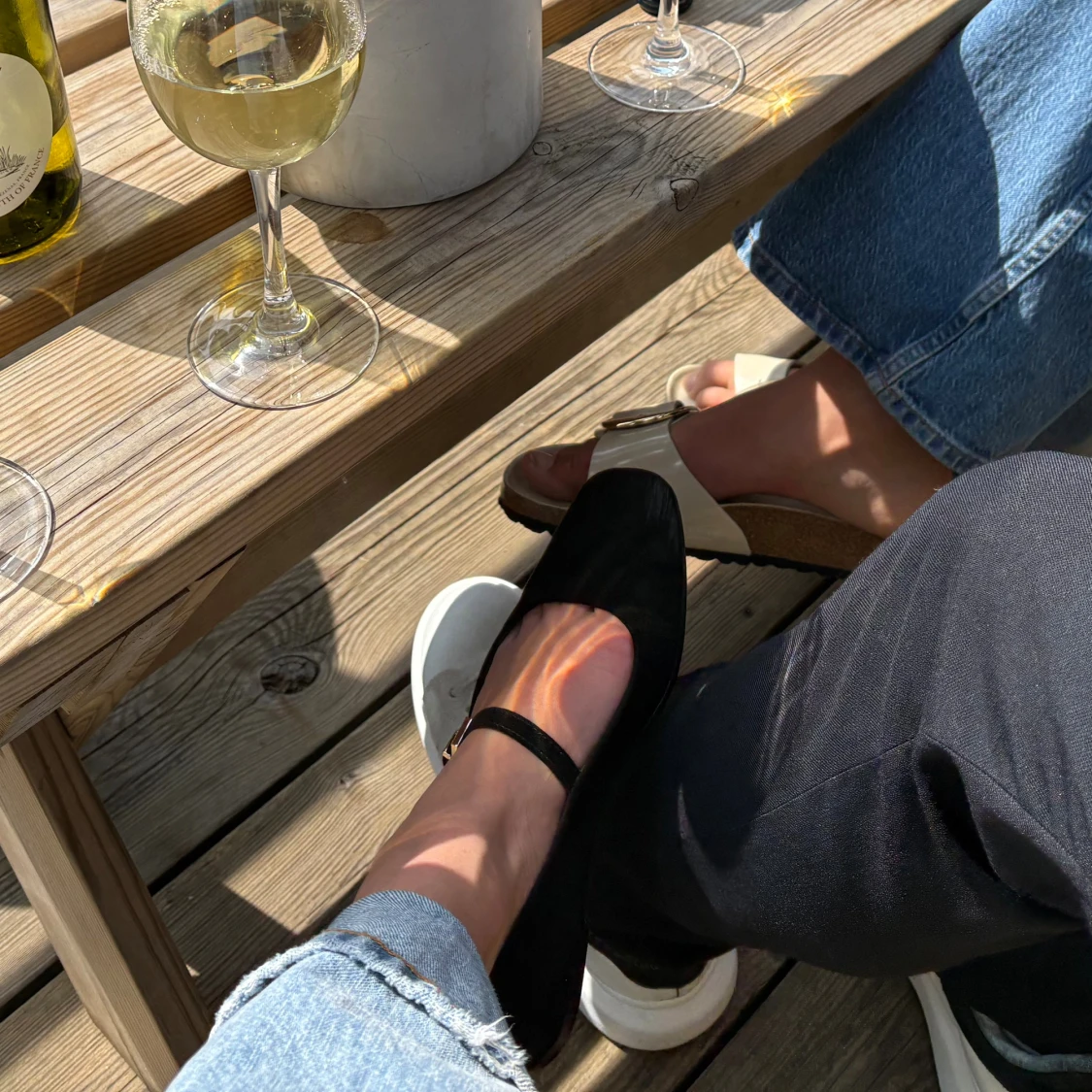 Svarta ballerinaskor med rem från H&M