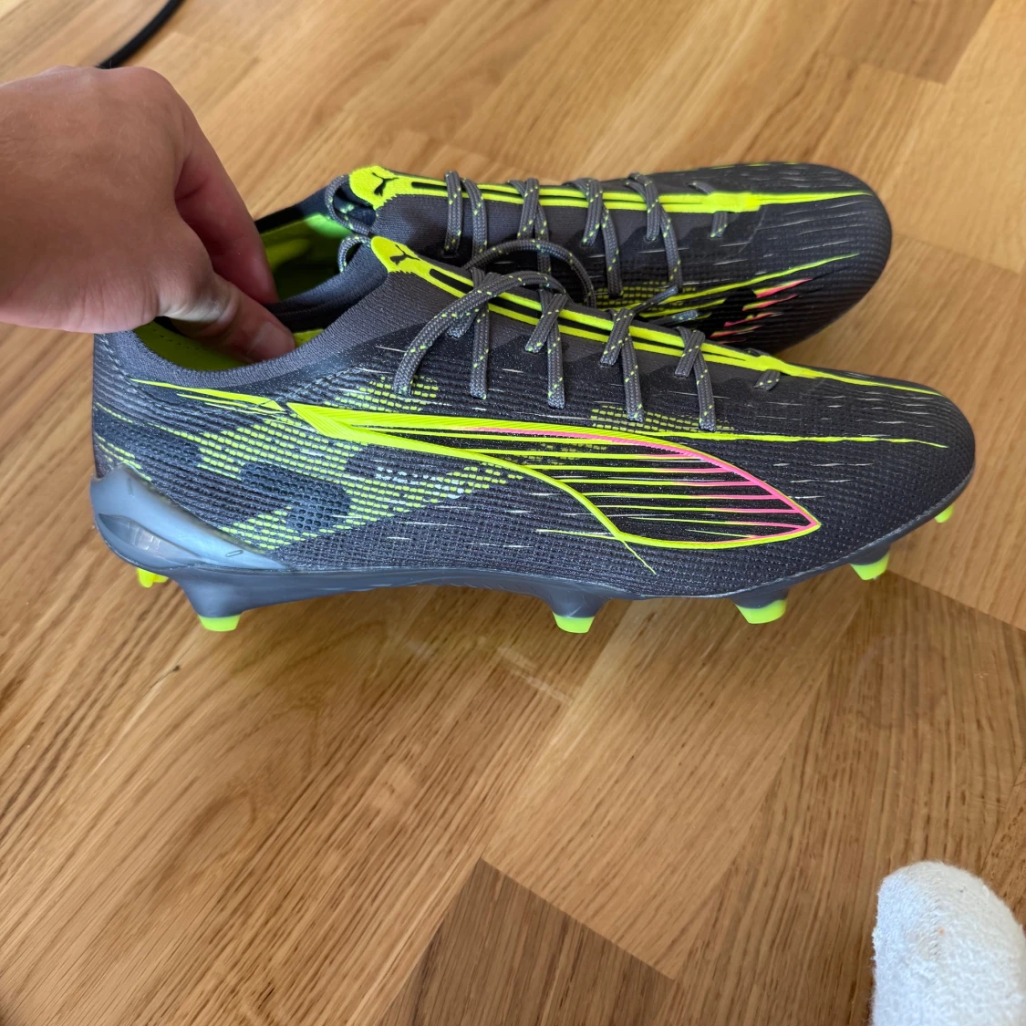 Puma Ultra fotbollsskor grå/gul - 4