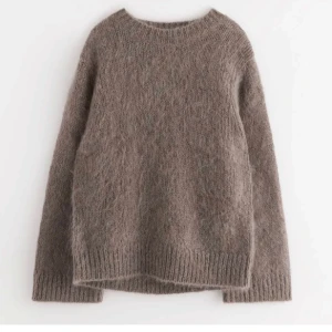 Brun stickad tröja i ullmix - Säljer denna som ny 🤎ny pris 1499kr