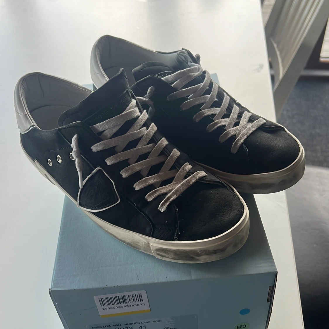 Philippe Model svarta sneakers i mocka