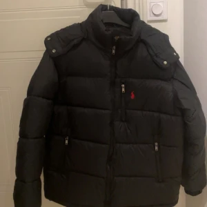 Ralph Lauren vinterjacka - Säljer min gamla vinterjacka!!