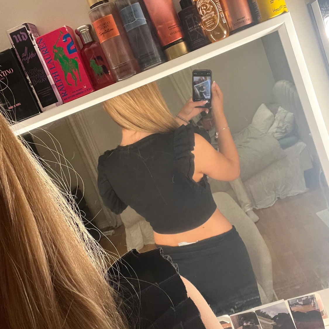 Svart ribbad topp med volangärm Zara - 1