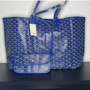Blå väska - Snygg väska blå med mönster