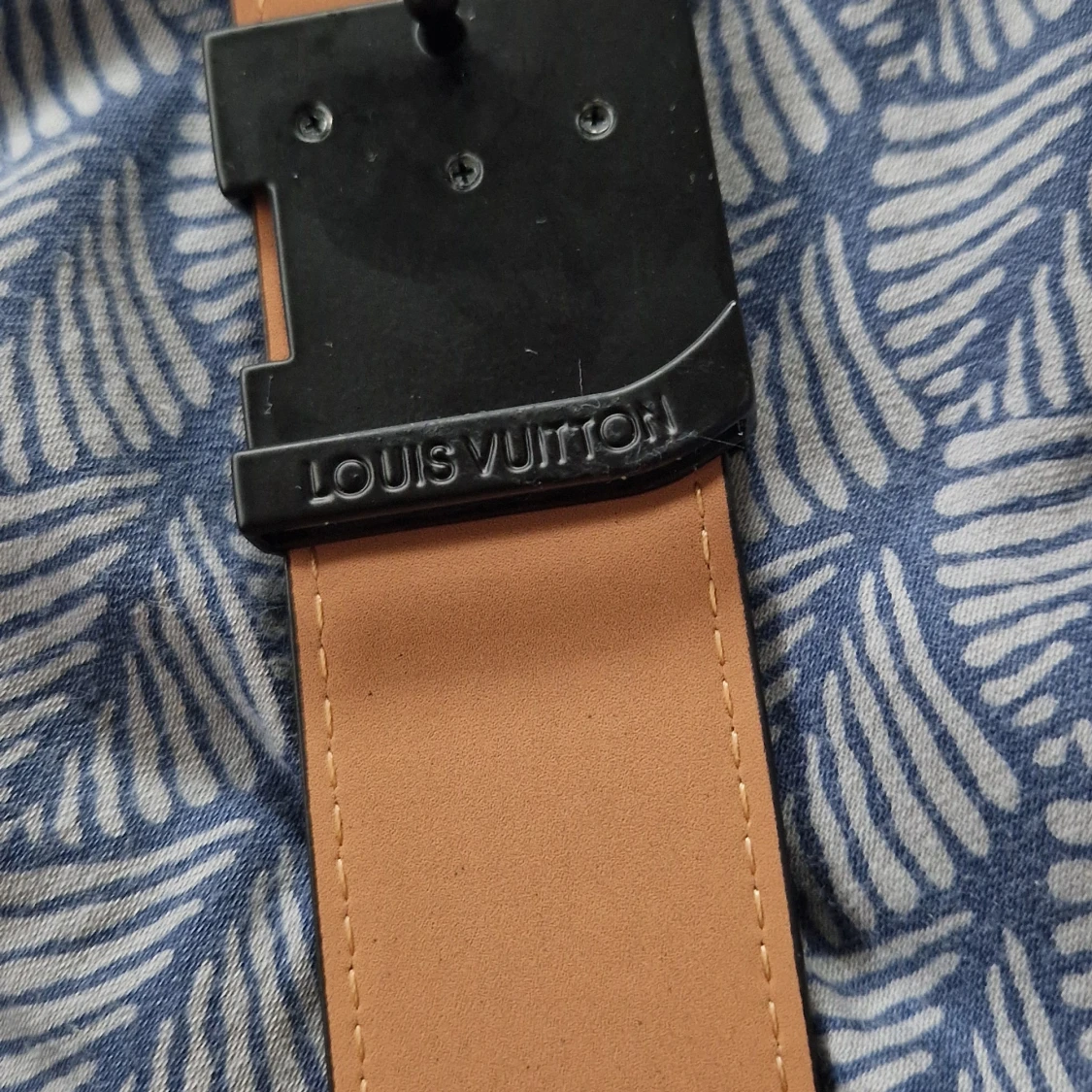 Svart L V bälte - 2