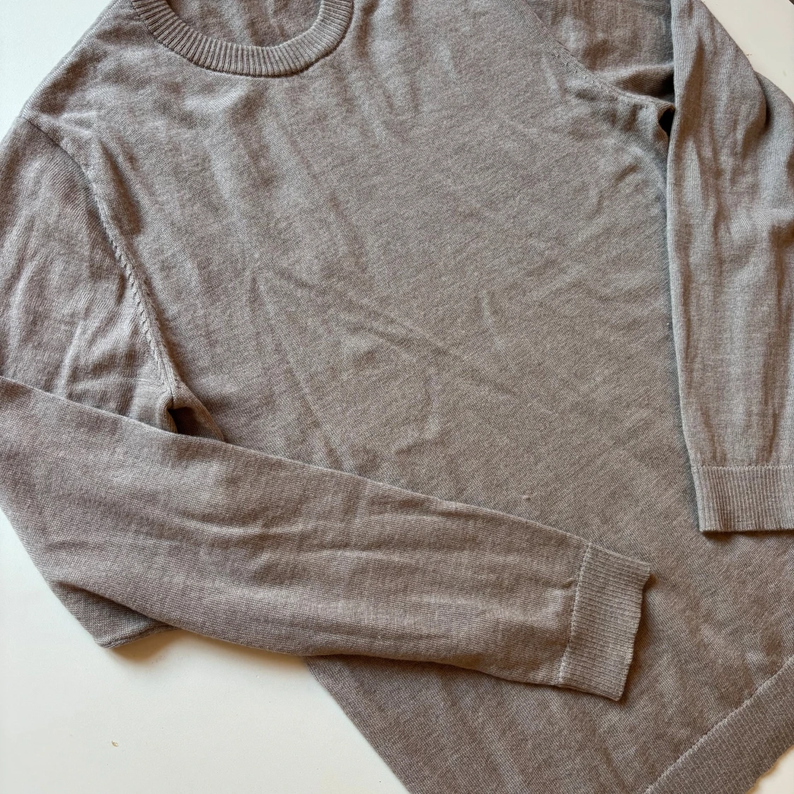 Beige stickad tröja från A Day's March - 1