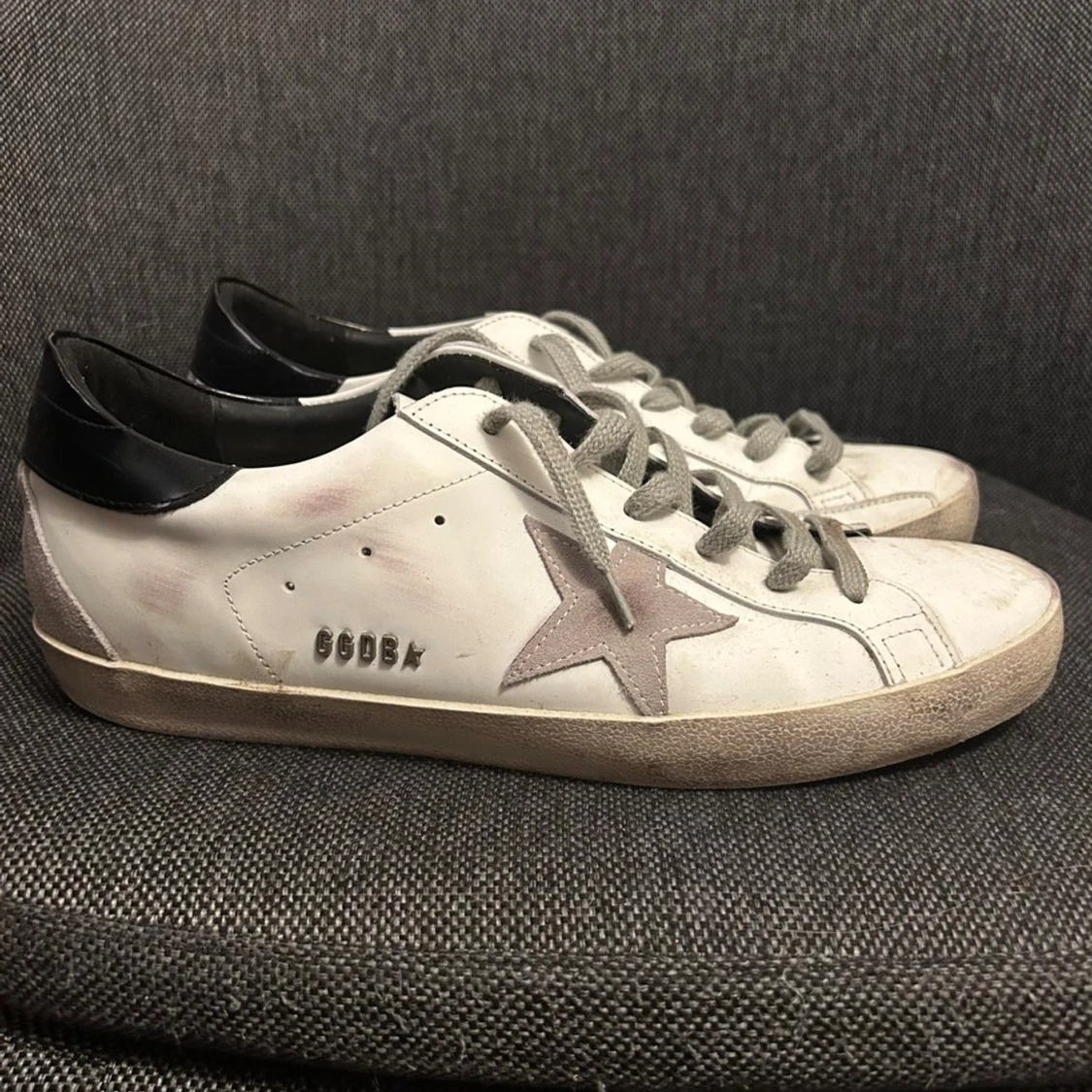 Golden Goose - 3
