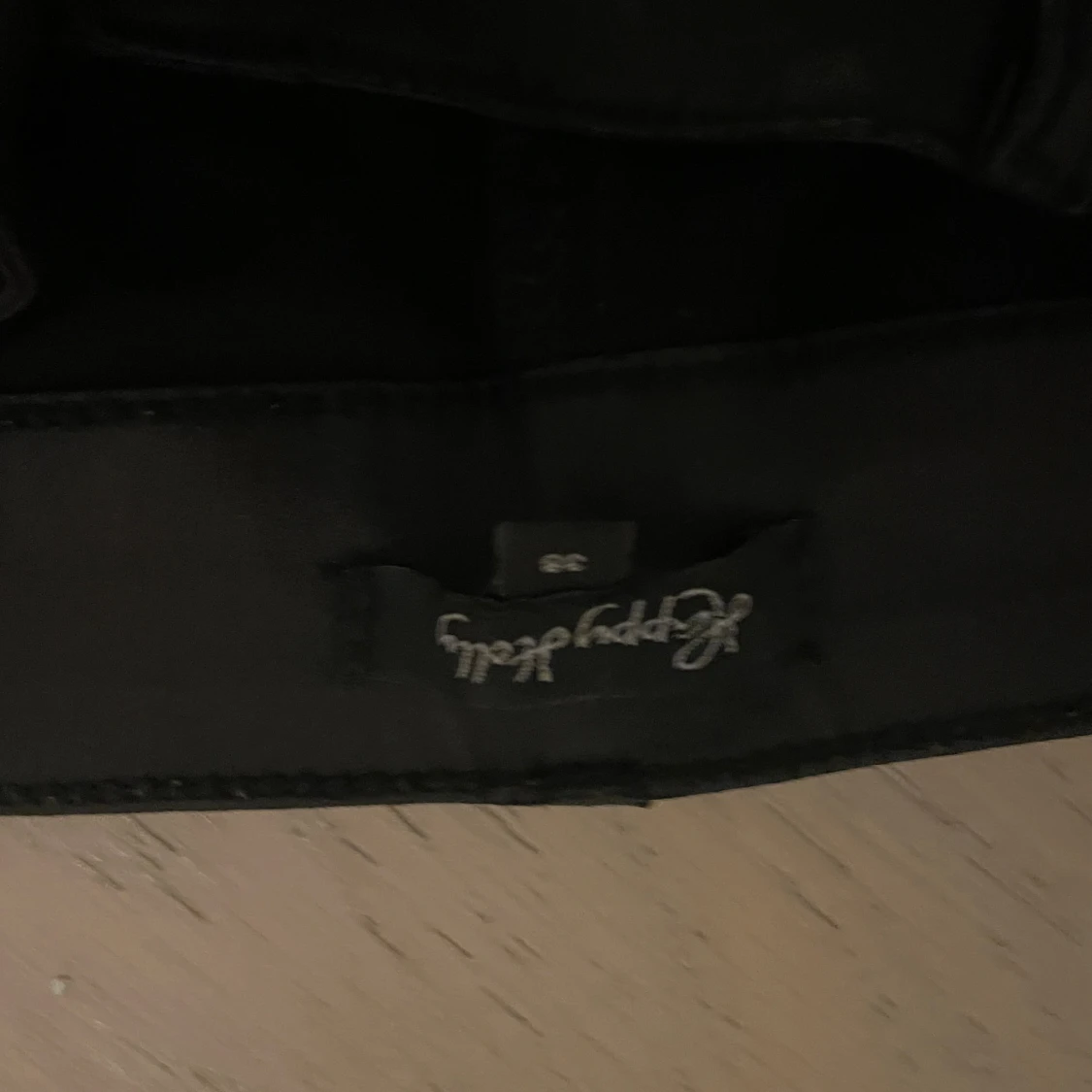 Svarta byxor från Happy Holly - 2