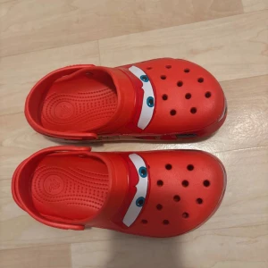 Lightning McQueen crocs - Lightning McQueen crocs