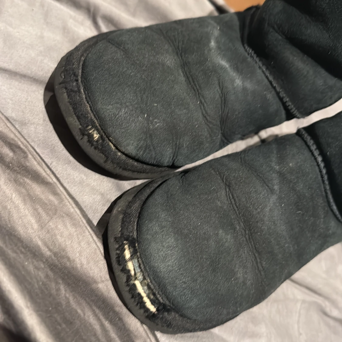 Svarta UGG boots i mocka - 4