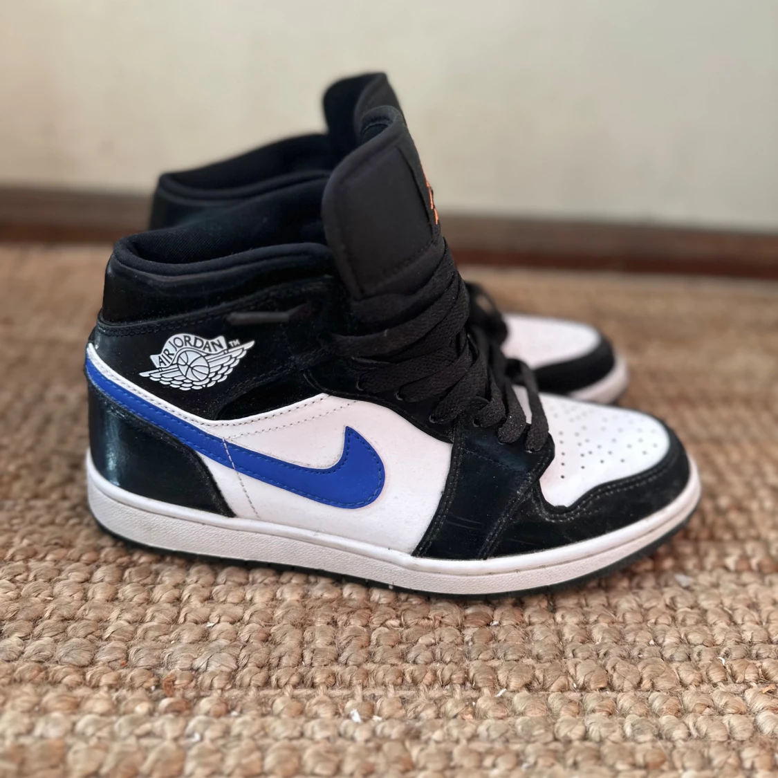 Jordan 1 Mid Black Racer Blue White - 1