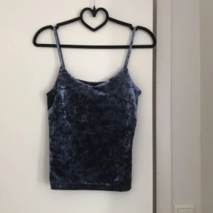 Linne - Blått linne i velvet. Storlek xs