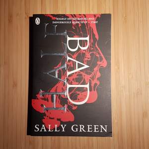 105kr med frakt!!!!! Half Bad av Sally Green. Nyskick, aldrig läst!!! 
