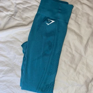 Gymshark tights - Energy+ seamless tights turkos, storlek XS. Nyskick, endast använda 2 gånger. 