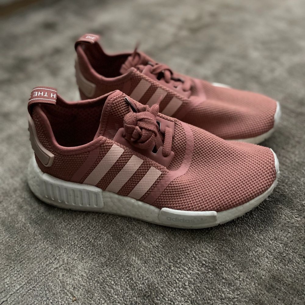 Nmd r1 raw pink limited edition cheap