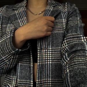 Kappa - Säljer min kappa då den inte kommer till användning längre:( nypris 1000 säljer för 250!