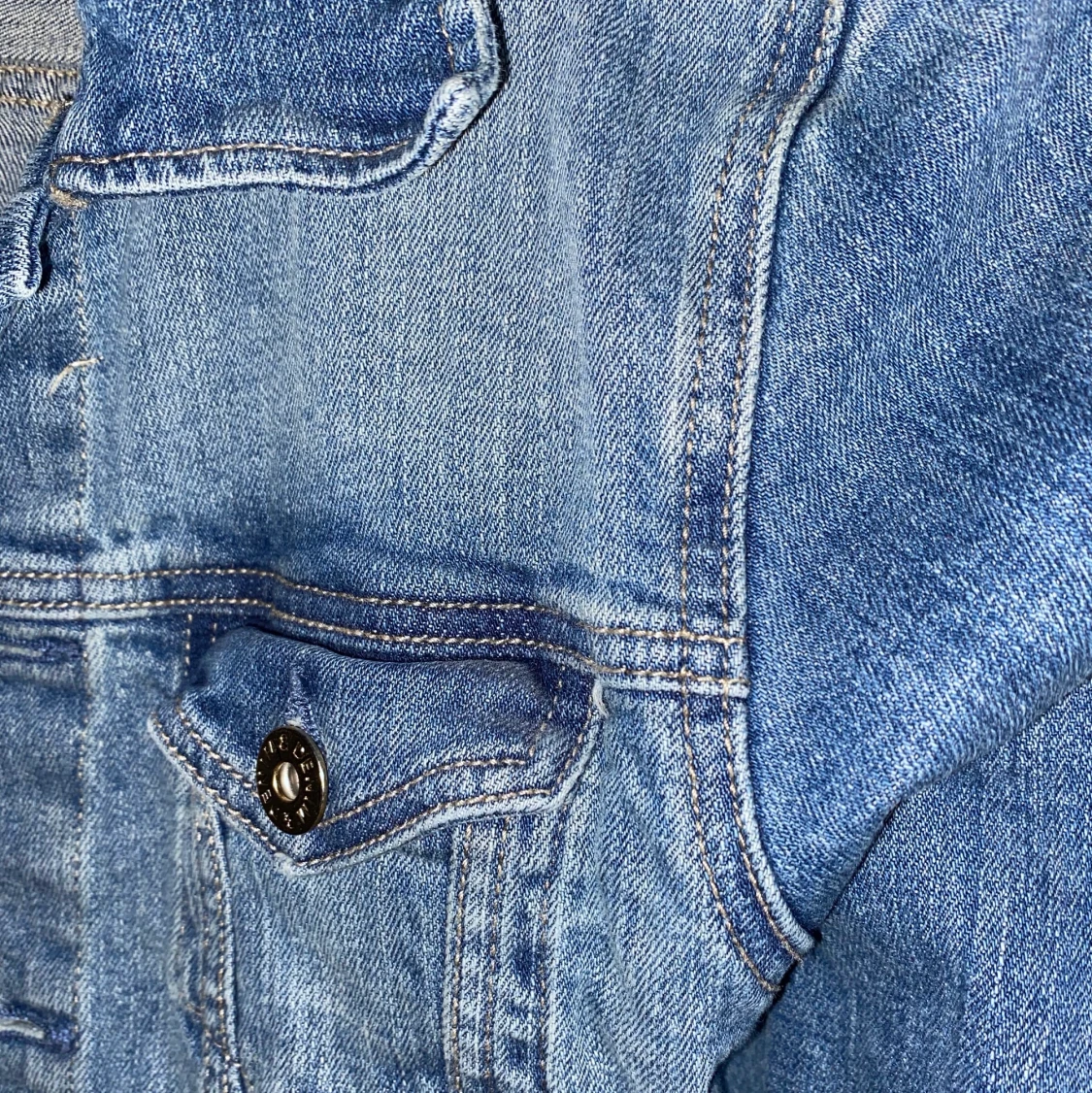 Jeansjacka i storlek 164  - 90