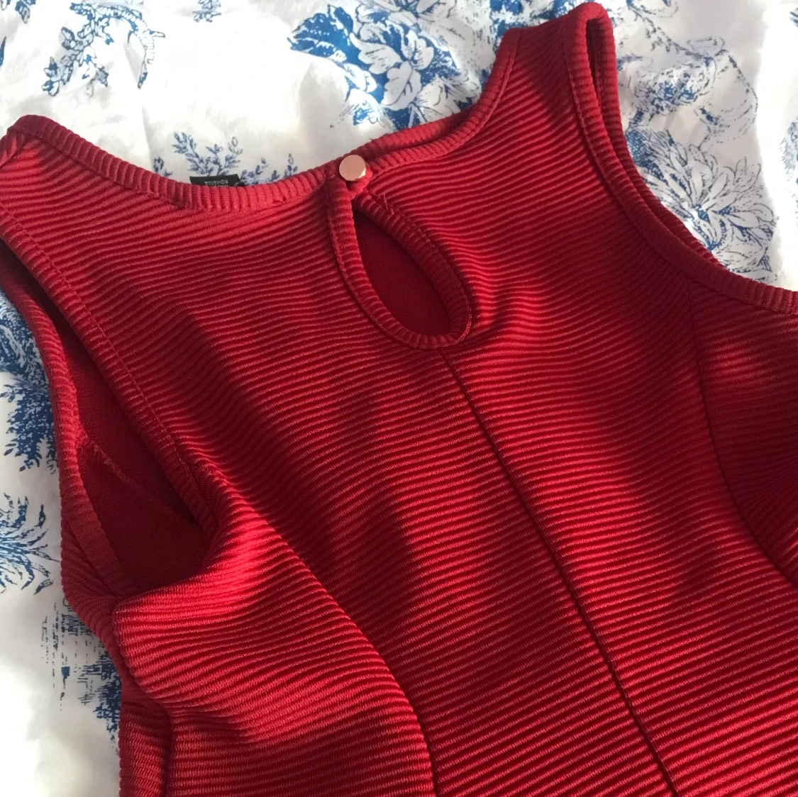 Classy vinröd topp, storlek S - 91