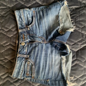 Shorts -  Säljer dessa svin snygga shortsen inför sommaren på grund av att de är för små för mig 💕💕