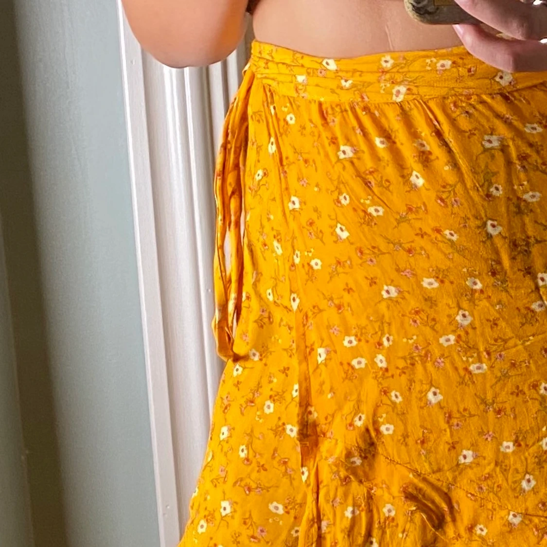 Gul kjol, storlek S  - 90