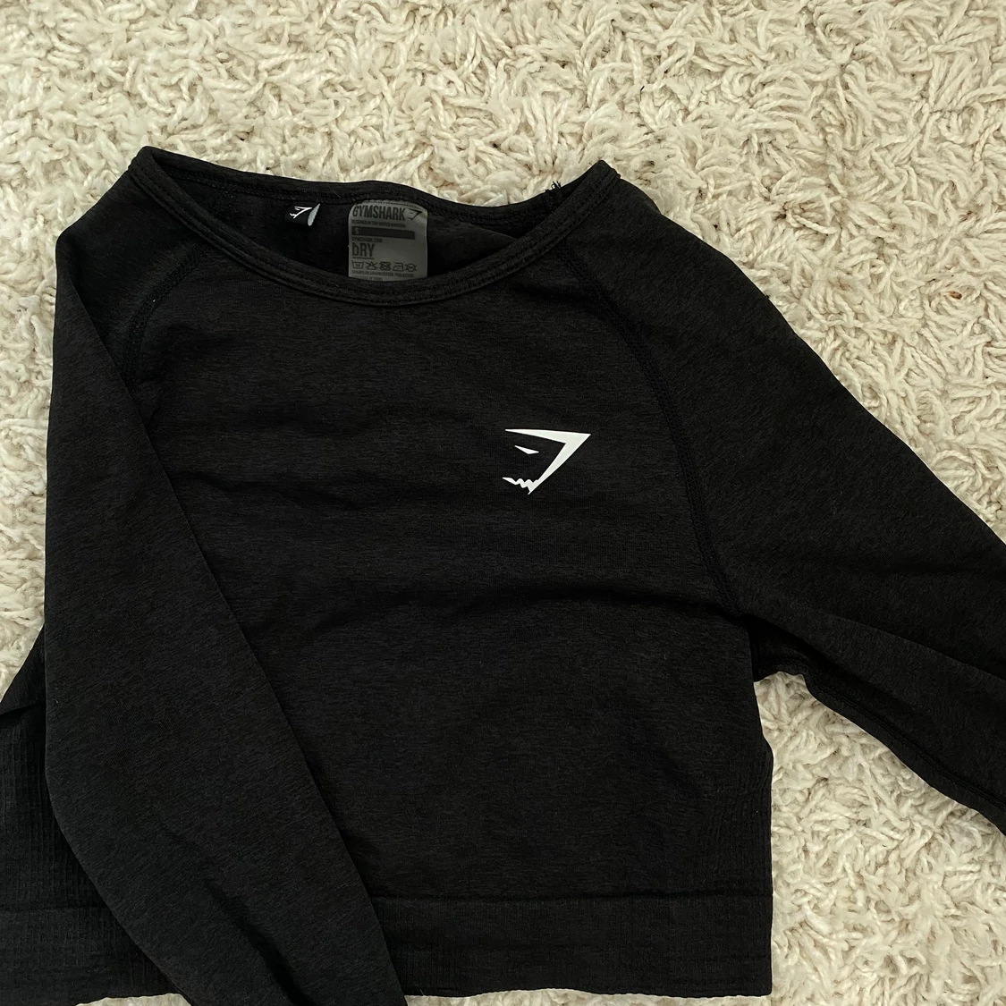 gymshark vital long sleeve crop top  - 90