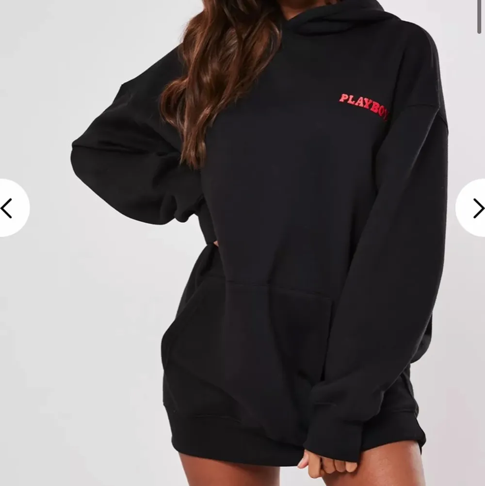 Intresse koll på min slutsålda oversized Playboy hoodie från missguided❤️ ugnifär 1 år ”gammal” men kommer inte till användning länge, buda privat ☺️. Tröjor & Koftor.