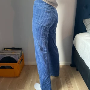 Manchester byxor  - Manschester byxor från colmar❗️❗️☺️ unika och snygga inte riktigt min stil därav valet att sälja 💕💕